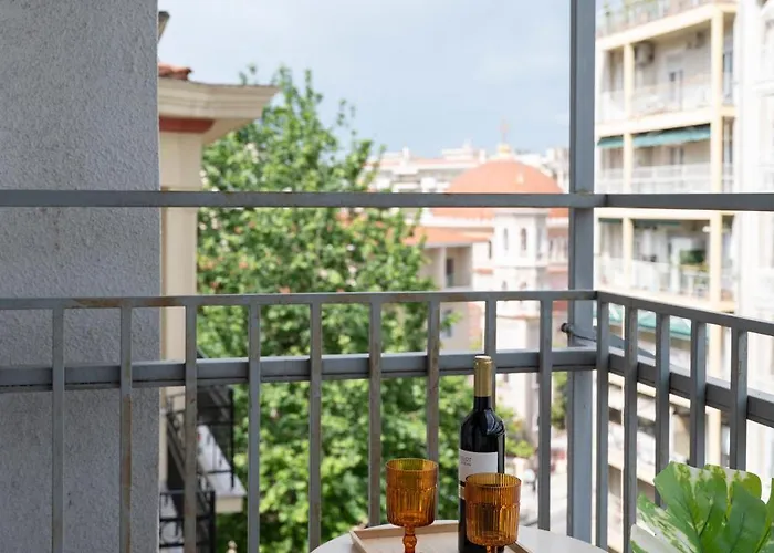 Houseloft Duomo Retreat * Салоники